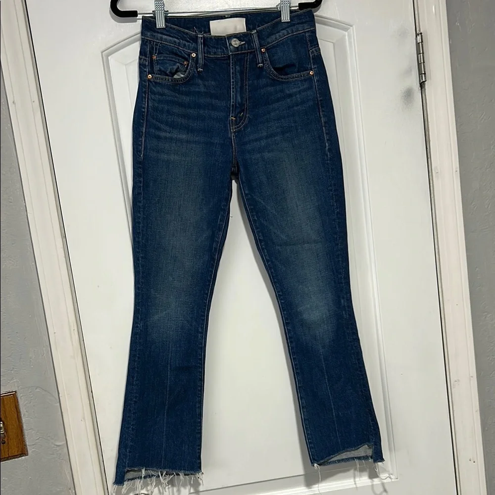 MOTHER JEANS size 25 THE INSIDER CROP STEP FRAY WOMAN TEAMING UP dark wash - Picture 6 of 16